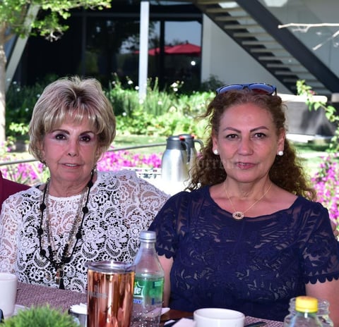 05032019 María Eugenia y Laura Isabel.