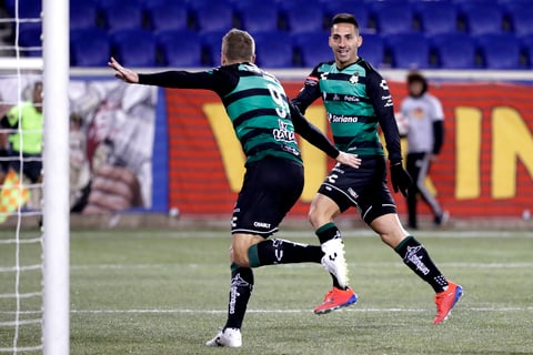 Santos, cerca de la semifinal en Concachampions