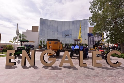 En el Tecnológico de Monterrey Campus Laguna fue inaugurado este jueves el XXVII Encuentro Nacional de Ganaderos Lecheros y Productores Agropecuarios así como el 13 Encuentro Integral Agropecuario.