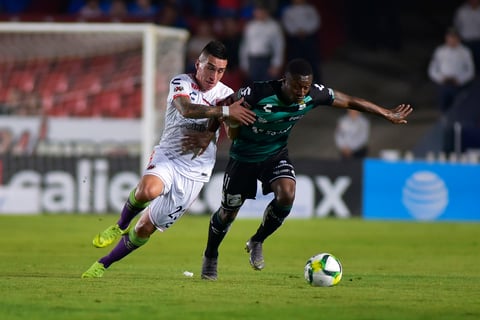 Santos rescata un punto ante un tambaleante Veracruz