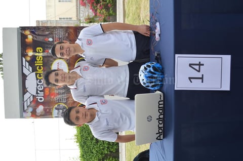 11032019 Rodrigo, Abraham y Cristofer.
