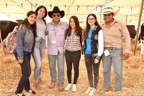 14032019 Estefani, Eva, Andrea, Michel, José Luis y Jaziel.