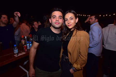 14032019 EN AMENA VELADA.  Rogelio y Pamela.