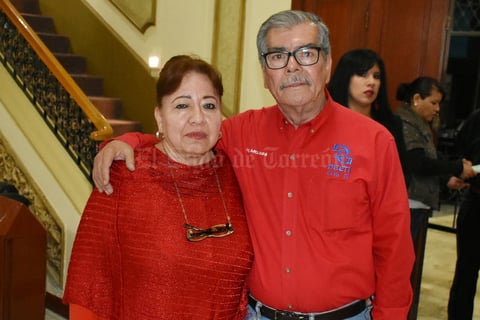 14032019 EN EL TIM.  María Luisa y Mayela.