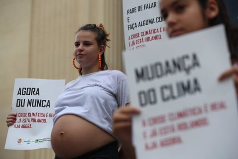 Resonaron las exigencias de avanzar en la lucha contra el cambio climático.