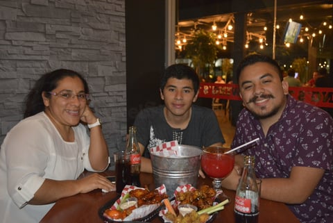 Erendira Vidaña, Luis Fernández y Oscar Fernández.