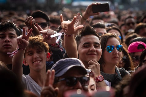 Primer día del Vive Latino celebra 20 años de música
