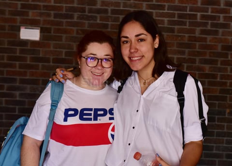 18032019 Regina y Karla.