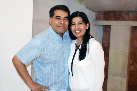 19032019 EN EL TEATRO.  Manuel y Rosa Alicia.