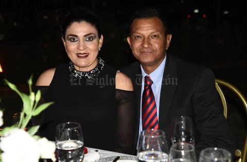 19032019 NOCHE DE BODA.  Guadalupe y Federico.