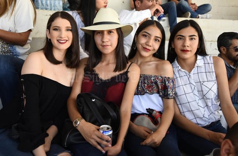 20032019 Joselyne Alvarado, Odette García, Joyce y Odille Algarete.