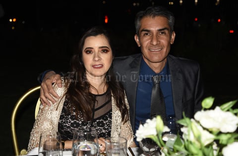 20032019 EN PAREJA.  Connie Lozano y Juan Antonio Ramírez.