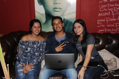 Tardes en el café