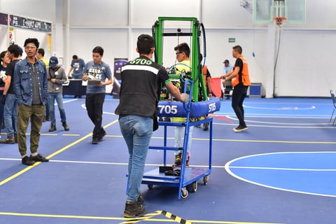 Ya iniciaron las actividades en FIRST Laguna Regional.
