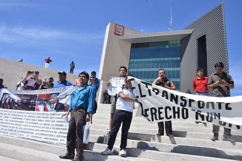 El movimiento pretendía entregar un pliego petitorio a las autoridades.
