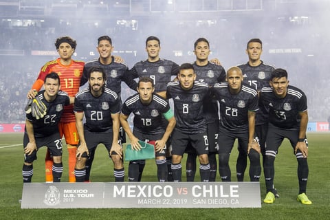 'Tata' debuta con victoria sobre Chile con la Selección Mexicana