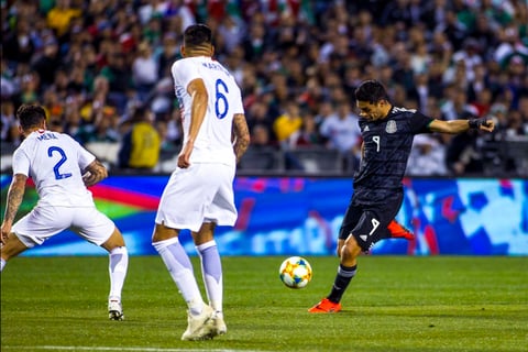 'Tata' debuta con victoria sobre Chile con la Selección Mexicana