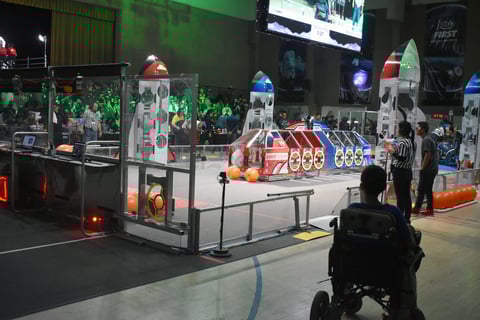 Termina la fiesta del FIRST Laguna Regional
