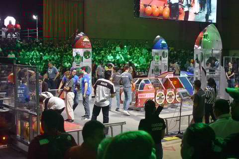 Termina la fiesta del FIRST Laguna Regional
