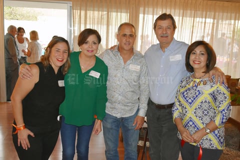 25032019 MUY CONTENTOS.  Lorena, Malena, Mauricio, Thomas y Verónica.