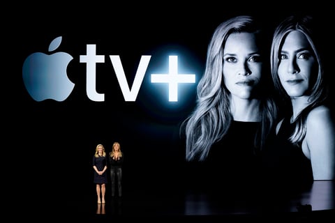 Artistas presentan Apple TV+, nuevo servicio de streaming