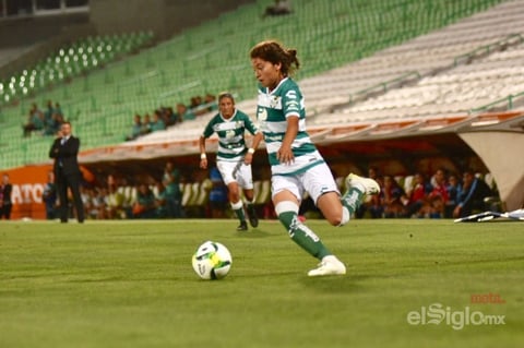 Guerreras sueñan con liguilla tras vencer a Querétaro