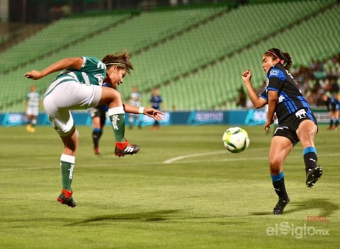Guerreras sueñan con liguilla tras vencer a Querétaro