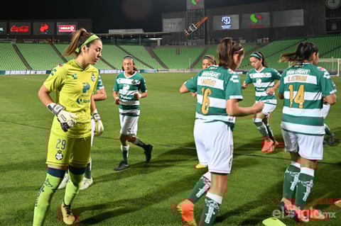 Guerreras sueñan con liguilla tras vencer a Querétaro