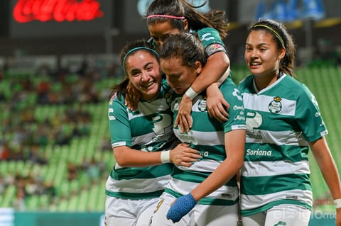 Guerreras sueñan con liguilla tras vencer a Querétaro