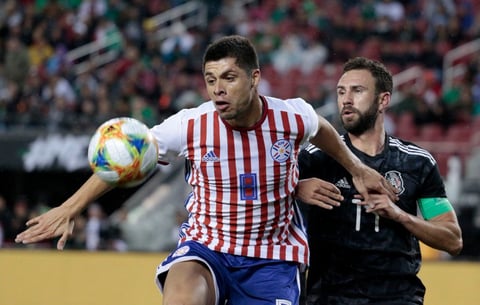 México se impone 4-2 a Paraguay en su segundo amistoso
