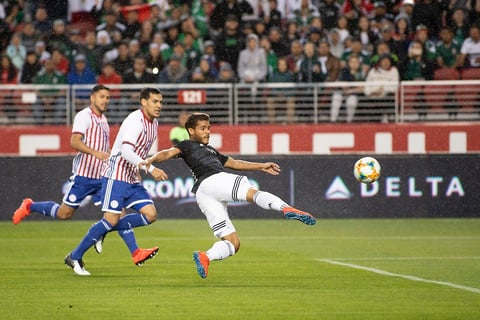México se impone 4-2 a Paraguay en su segundo amistoso