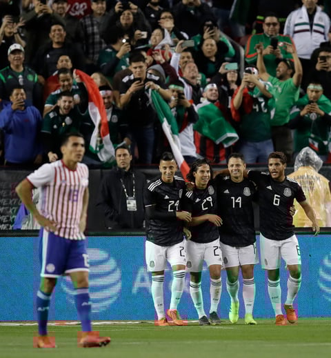 México se impone 4-2 a Paraguay en su segundo amistoso