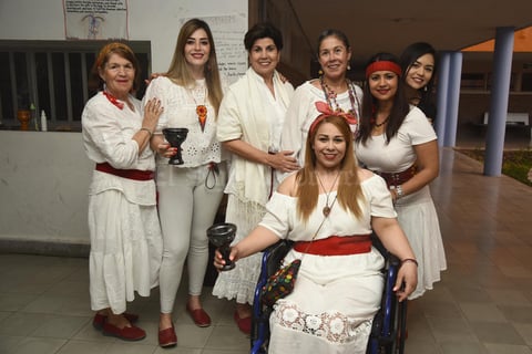 28032019 CONCIERTO DE CUENCOS.  Mary, Gloria, Ivonne, Tania, Martha, Marimar y Maggy.