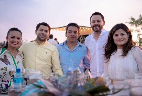 Nereyda Candia, Alejandro Blazco, Carlos Rodriguez, Rodrigo Valdes y Claudia Leza