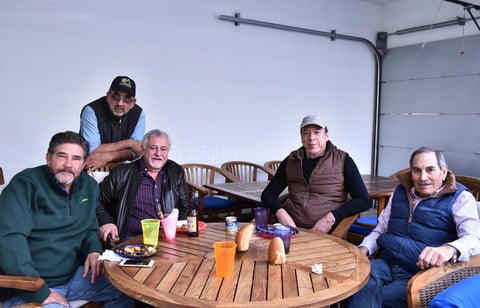 Mauricio, Alejandro, Gerardo, Moises y Miro