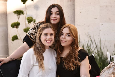 Pamela, Alejandra y Natalia