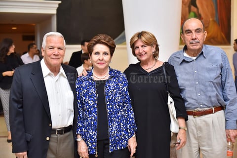 30032019 EN LA CAMERATA.  Fernando, Laurencia, Beto y Paty.