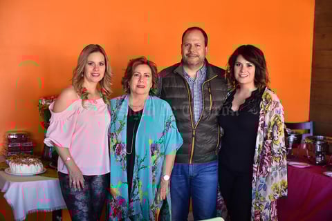 30032019 Christian, Esther, Jorge y Karla.