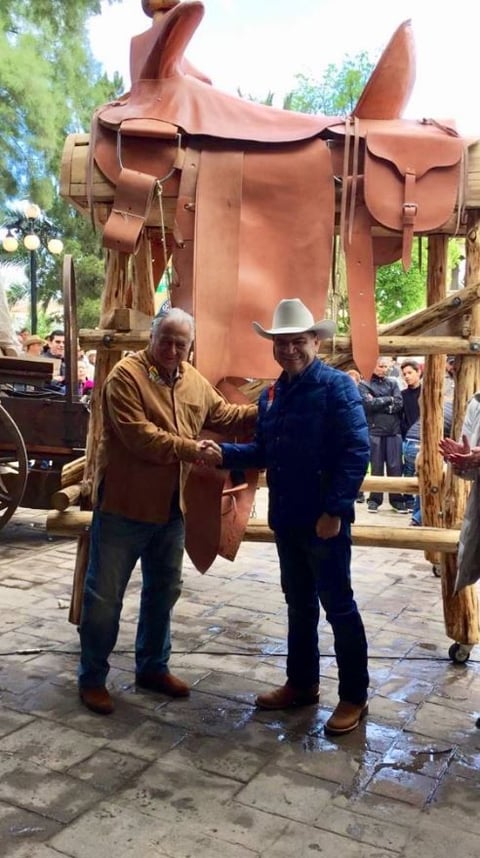 El secretario de Turismo Federal, Torruco Marqués, hizo referencia al valor histórico de Múzquiz como tierra de cabalgatas, iniciadas en 1919 por Francisco Villa.