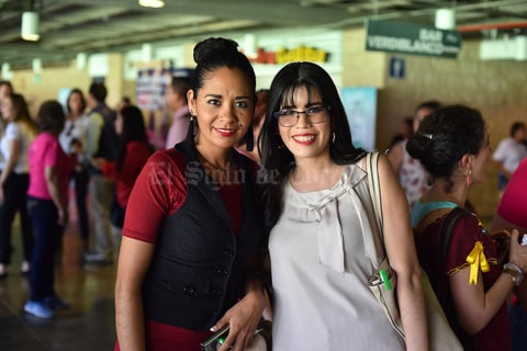 03042019 Olivia y Angie.