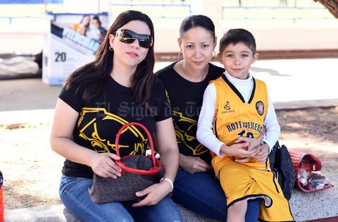 03042019 Magda, Karla y Ulises.