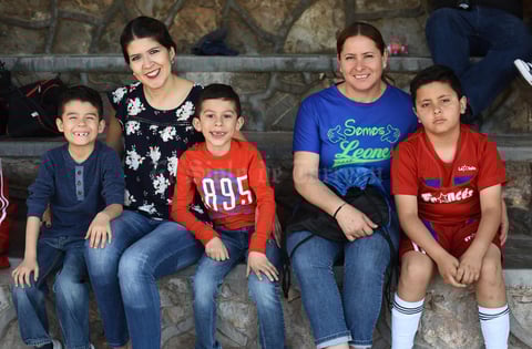03042019 Ale, Ale, Aldo, Sharon e Iker.