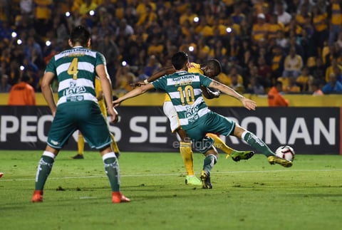 Santos enfrenta un complicado pase a la final de Concachampions