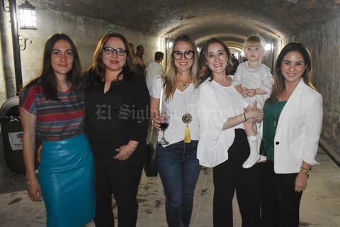 04042019 María, Aurora, Sofía, Mariana, Inés y Tania.