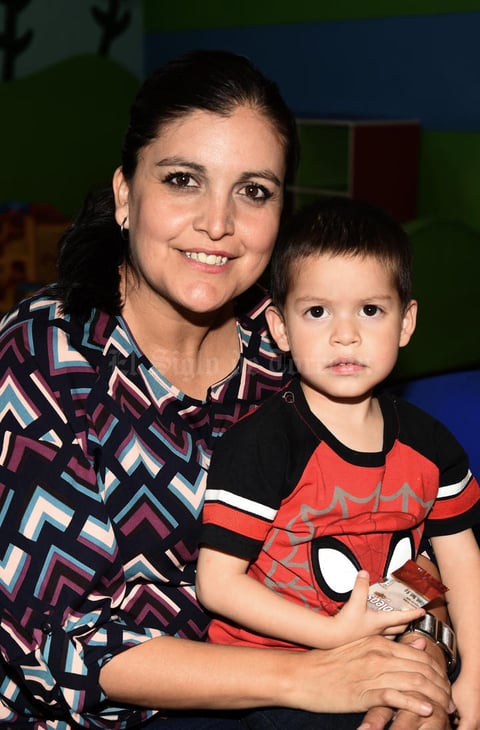 04042019 Aracely y Ángel.