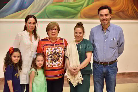 04042019 Itziar, Sofía, Luisa, Avelina, Milagros y José Miguel.