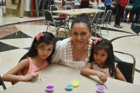04042019 Ángela, Rocío y Andrea.