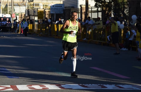 Celebran la carrera META 10 K de Peñoles