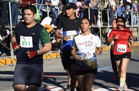 Celebran la carrera META 10 K de Peñoles