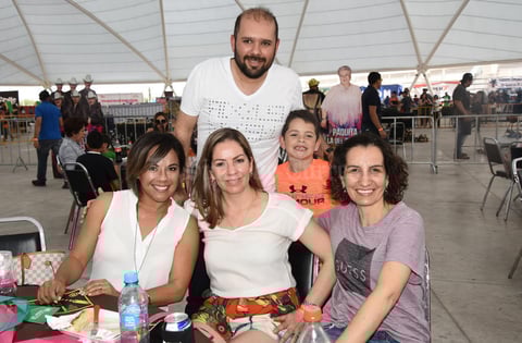 06042019 Luis, Ariana, Arcella, Luis y Bertha.